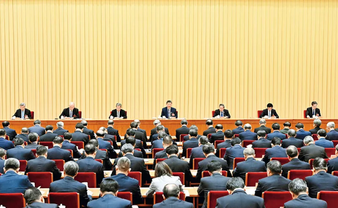 习近平：扩大内需是战略之举